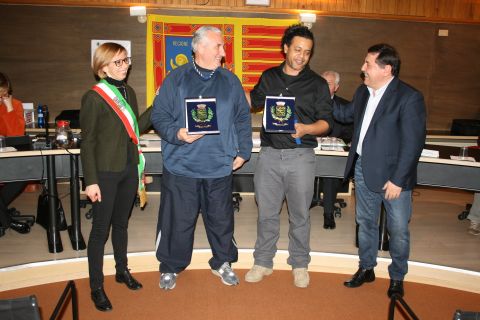 Sari e Ashlock in consiglio comunale 